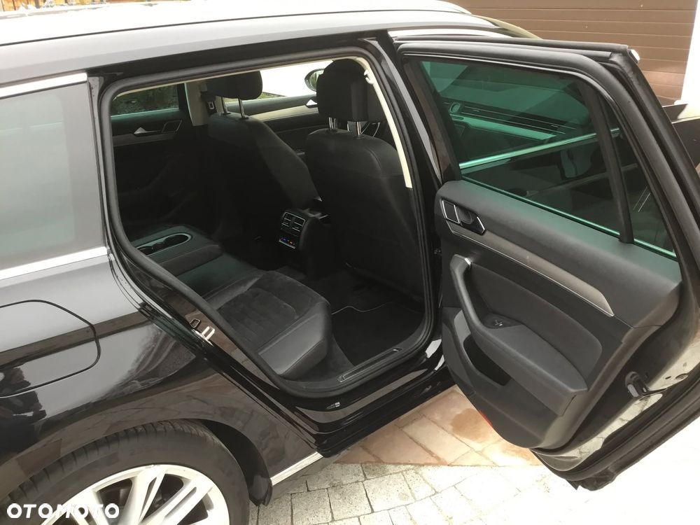 Volkswagen Passat 2.0 TDI SCR DSG Highline - 33