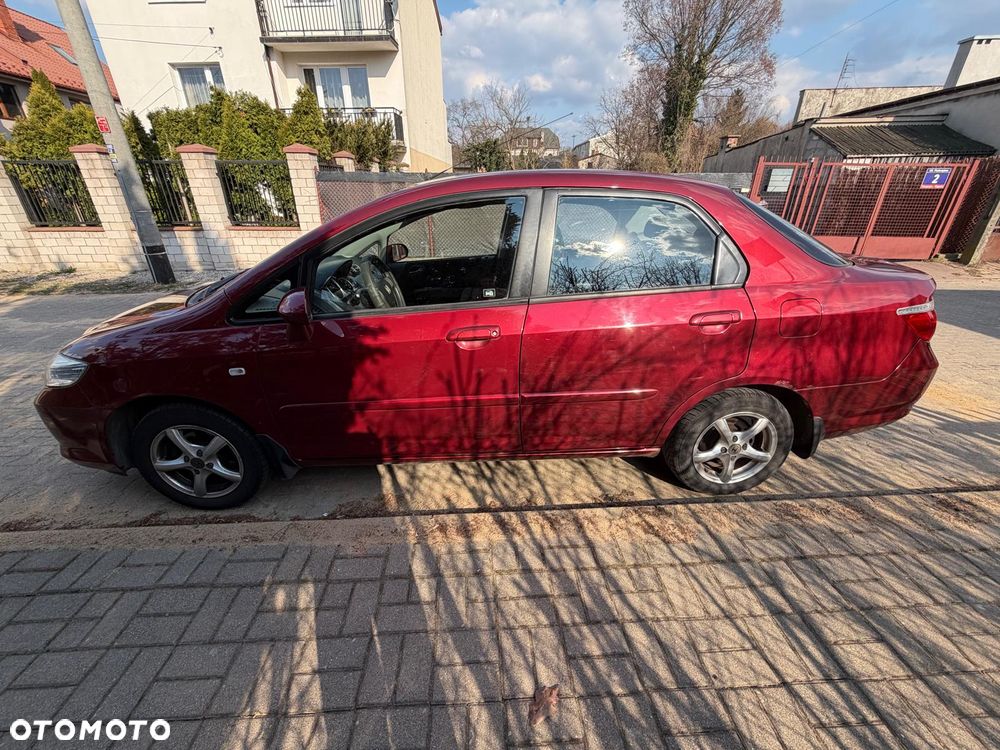 Honda City 1.4 Comfort - 4