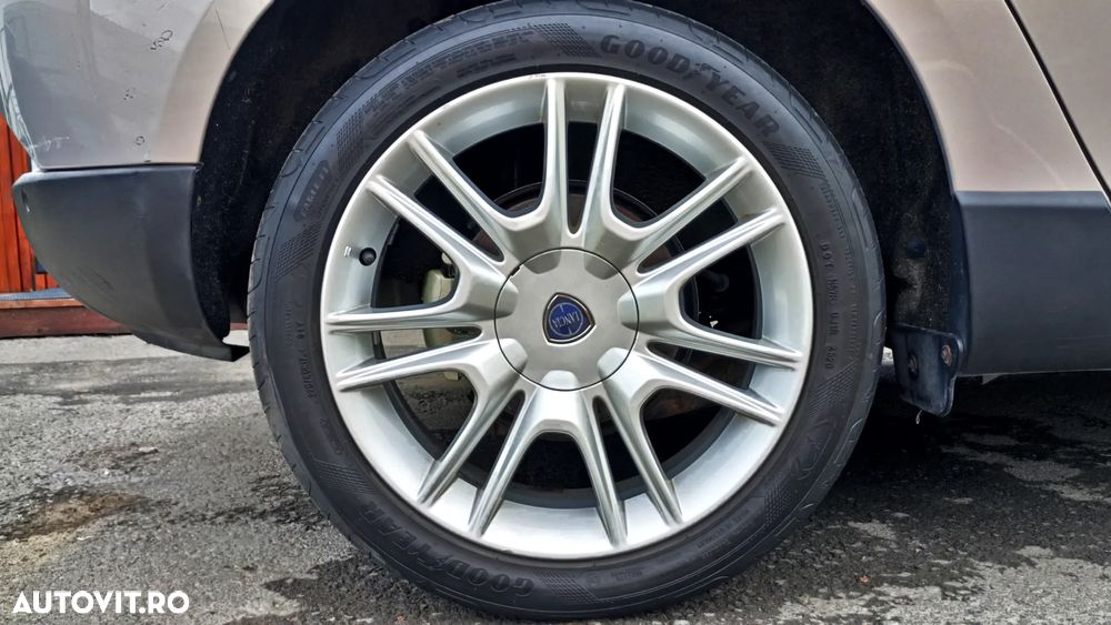 Lancia Delta 2.0 MultiJet 16v Platinum - 6