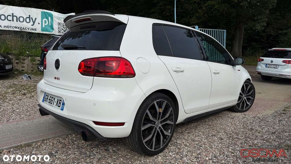 Volkswagen Golf - 4