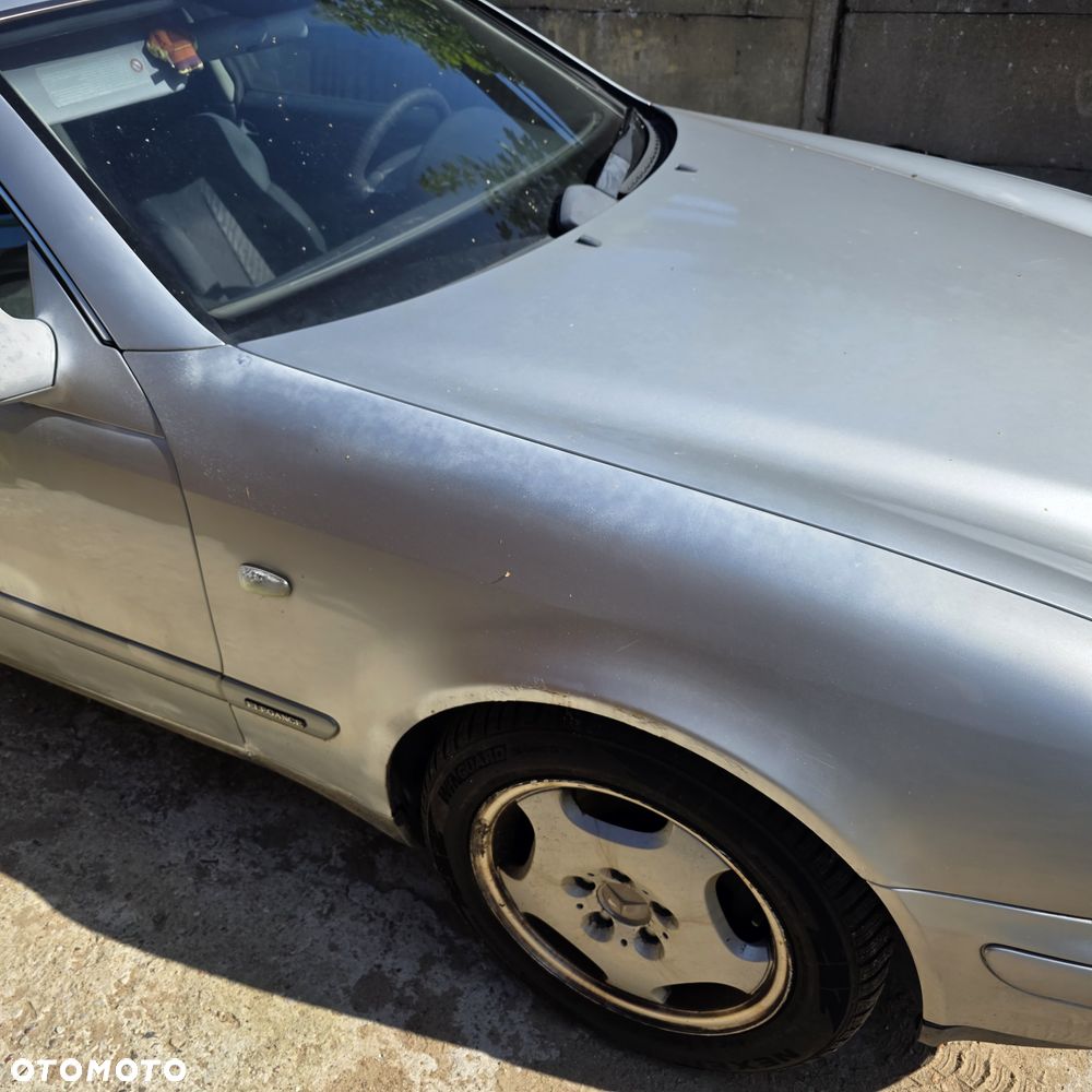 Mercedes-Benz CLK - 3