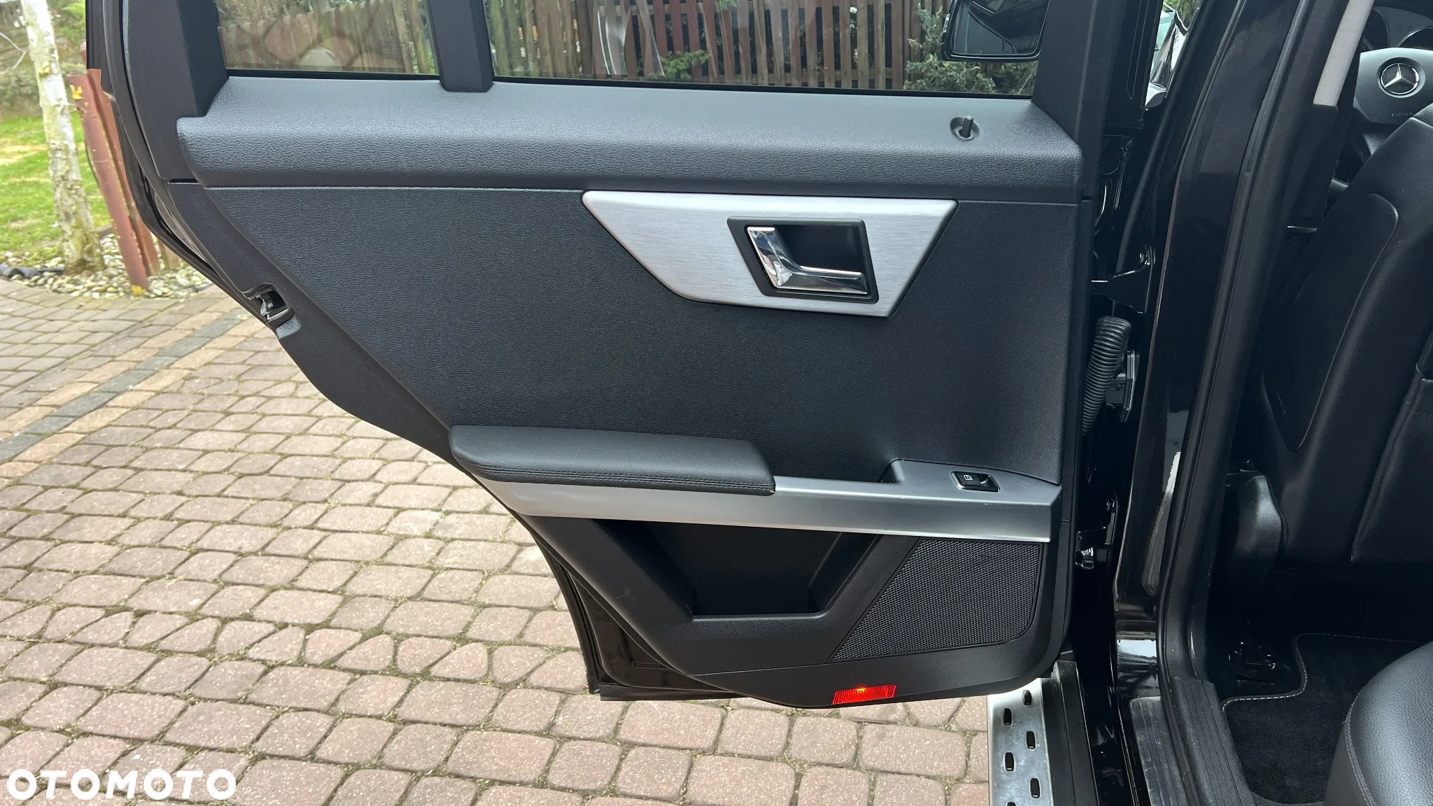 Mercedes-Benz GLK 350 CDI DPF 4Matic 7G-TRONIC Edition 1 - 28