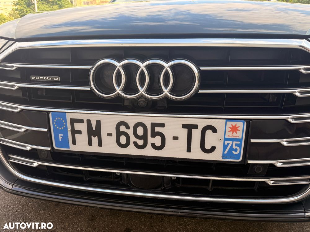 Audi A8 - 8