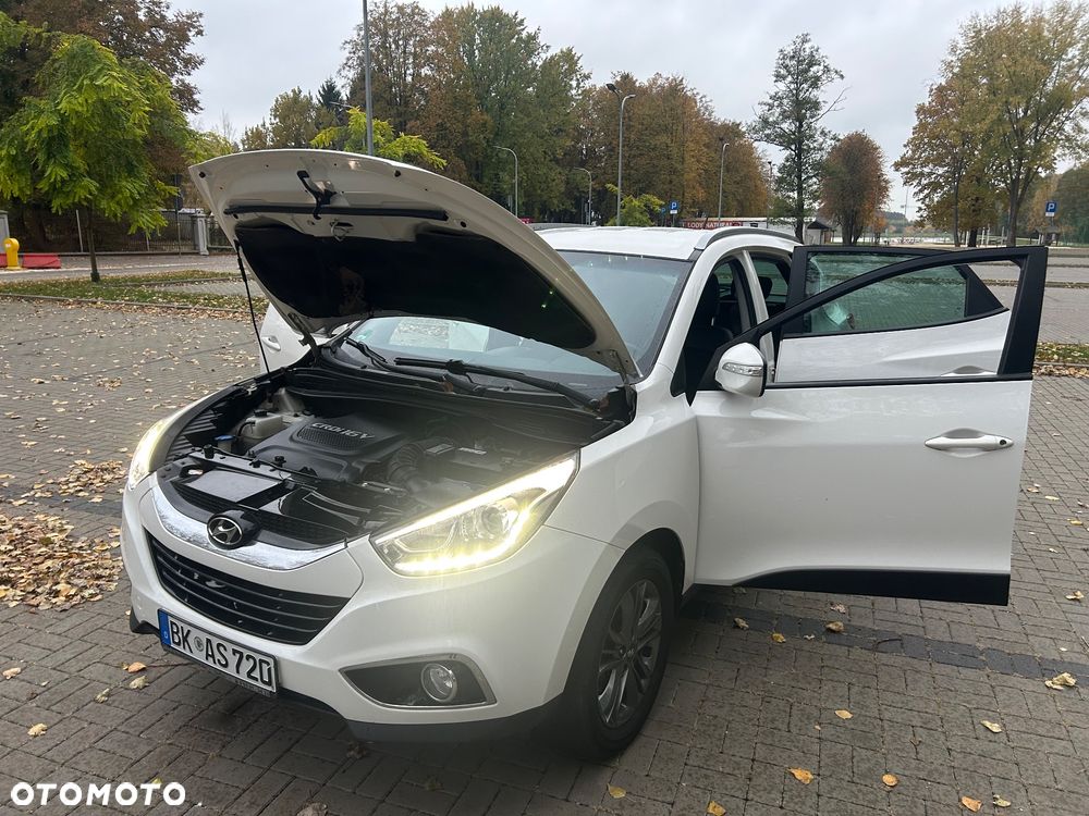 Hyundai ix35 2.0 CRDi Premium 4WD - 17