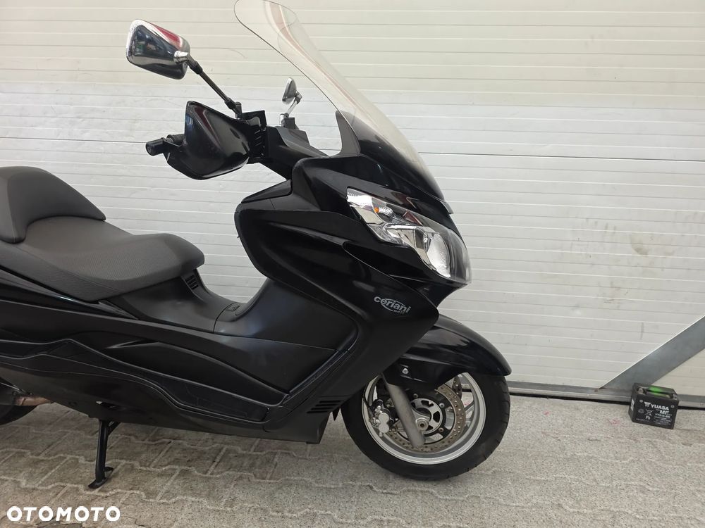 Suzuki Burgman - 9