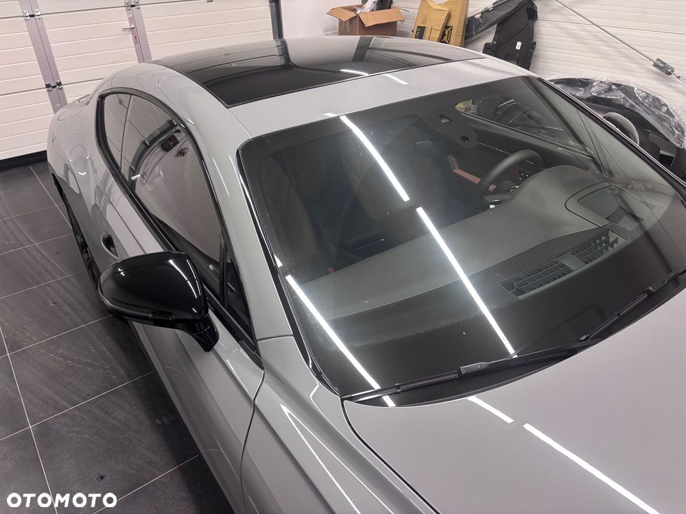 Bentley Continental GT V8 - 11