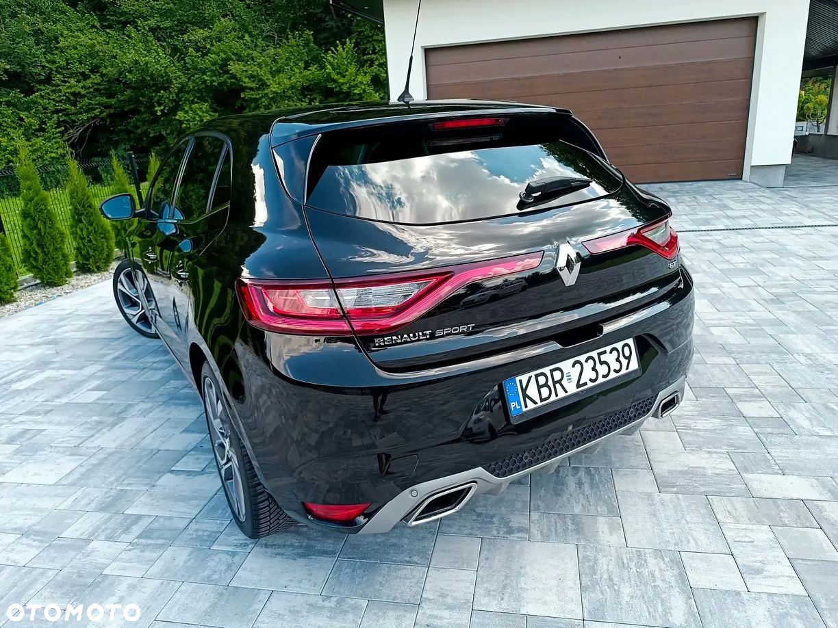 Renault Megane 1.6 TCe GT EDC - 37
