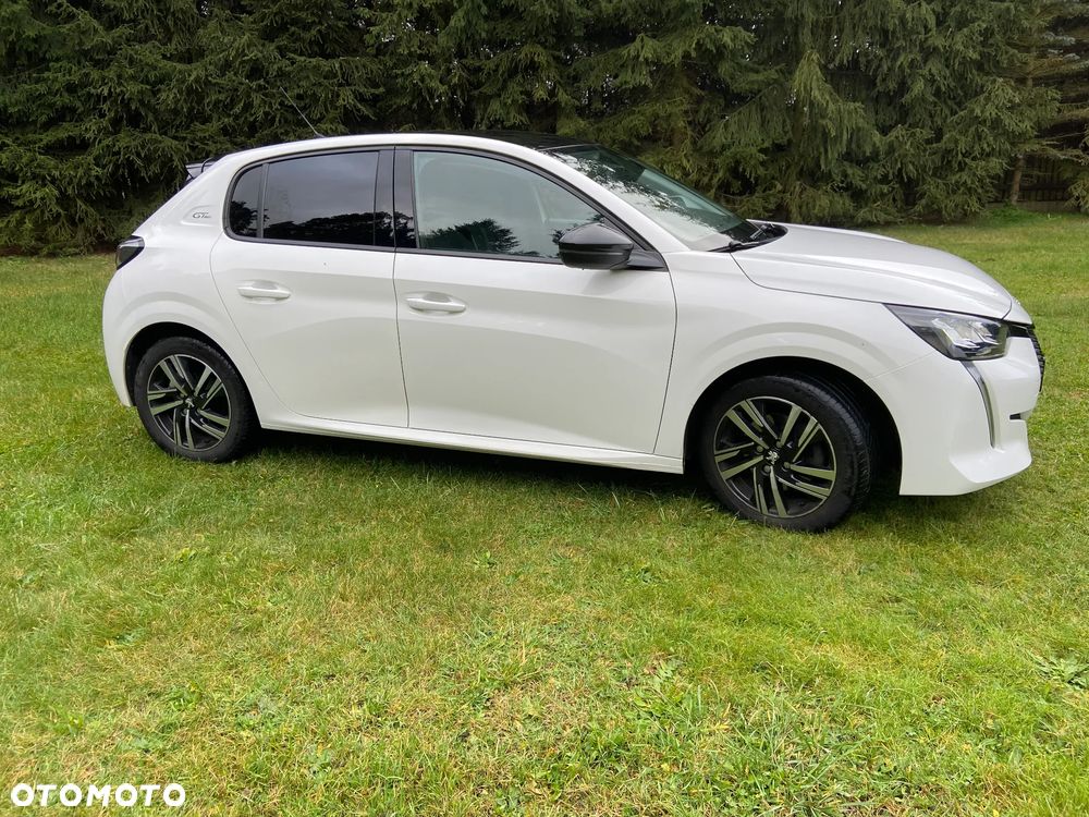 Peugeot 208 - 7