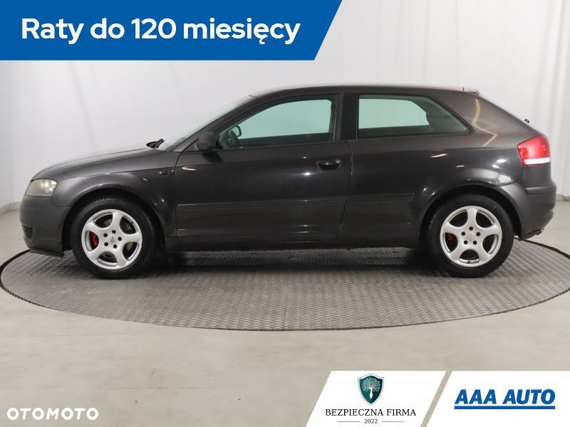 Audi A3 Sportback - 3