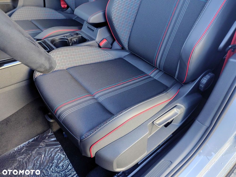 Volkswagen Golf 2.0 TSI GTI Edition 50 DSG - 13
