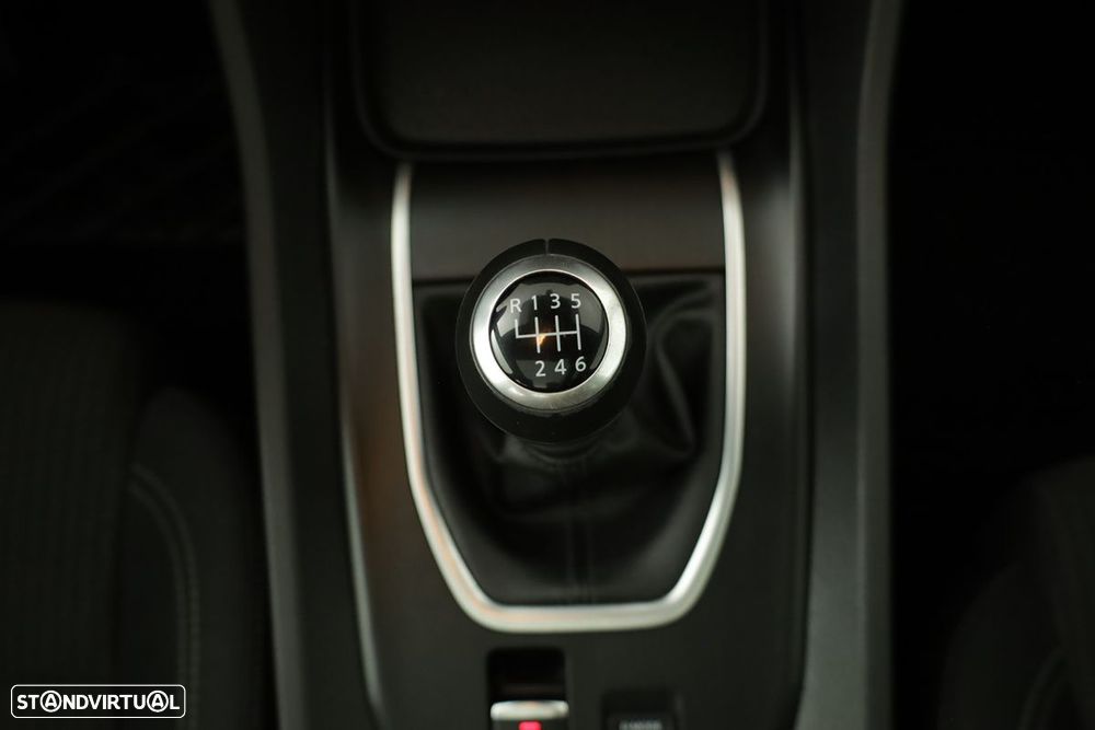 Nissan Qashqai 1.3 DIG-T Acenta - 12