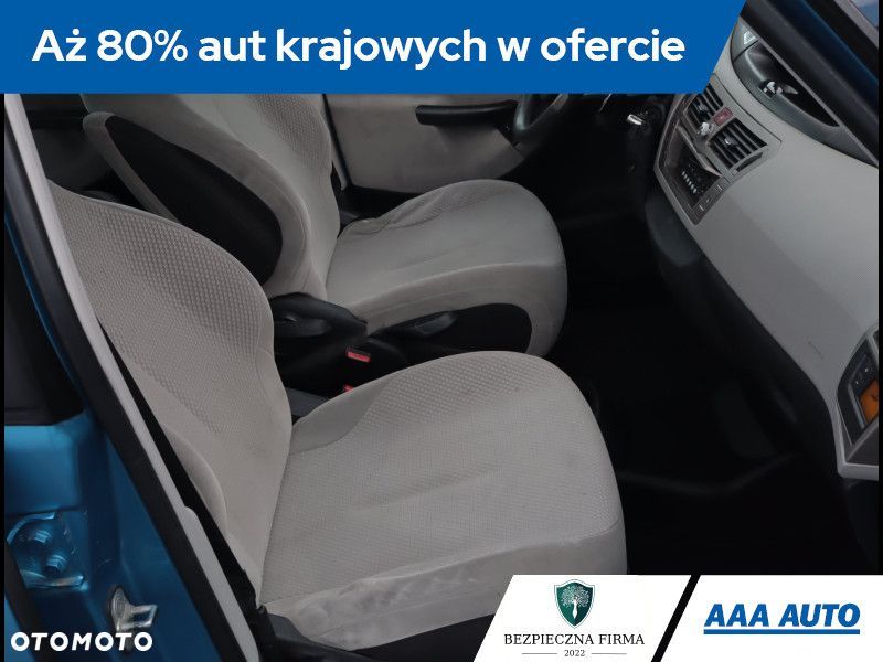 Citroën C4 Picasso - 11