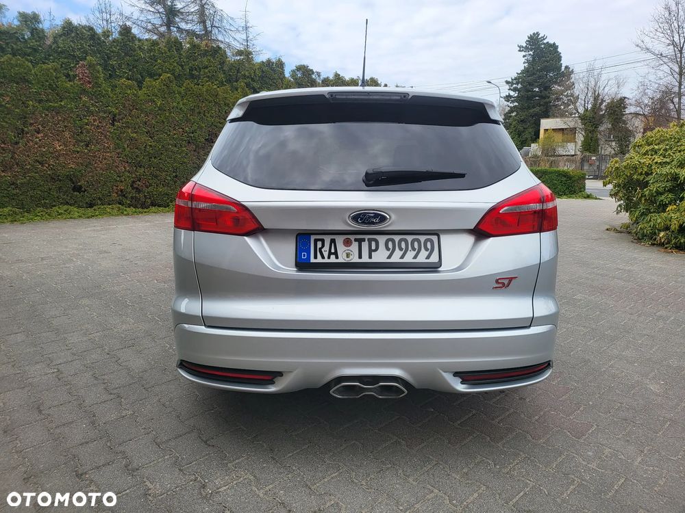 Ford Focus 2.0 TDCi ST-2 - 6