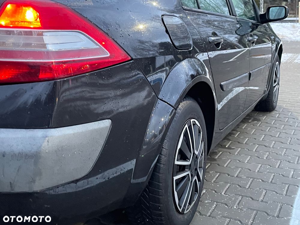 Renault Megane 1.6 16V Confort Privilege - 18