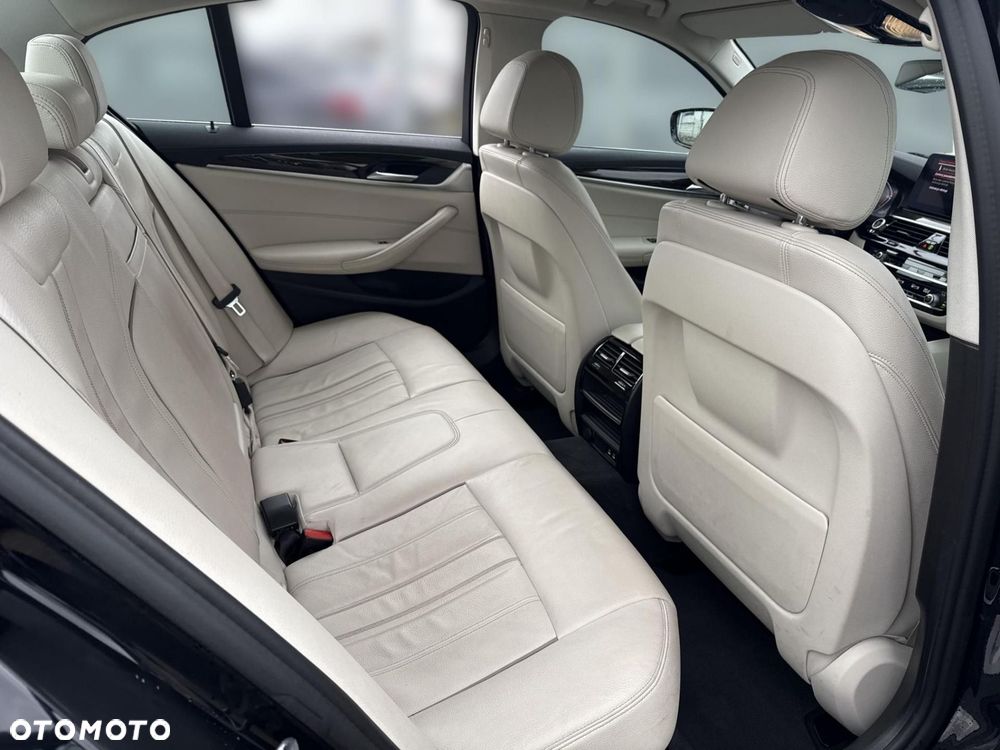 BMW Seria 5 - 17