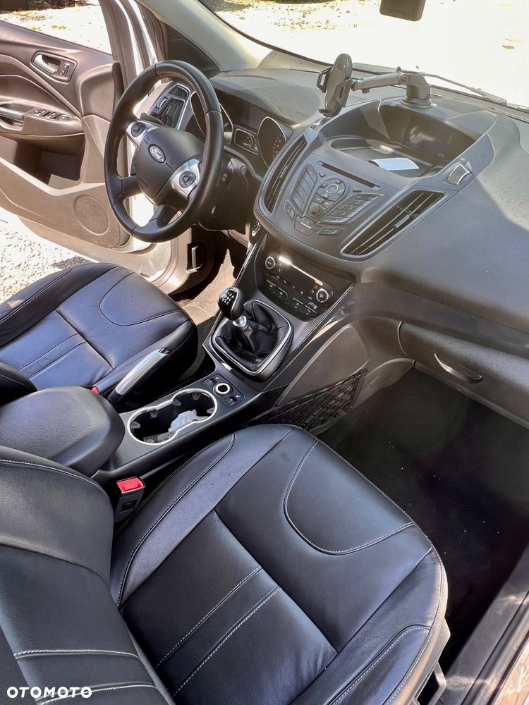 Ford Kuga 2.0 TDCi Titanium - 11