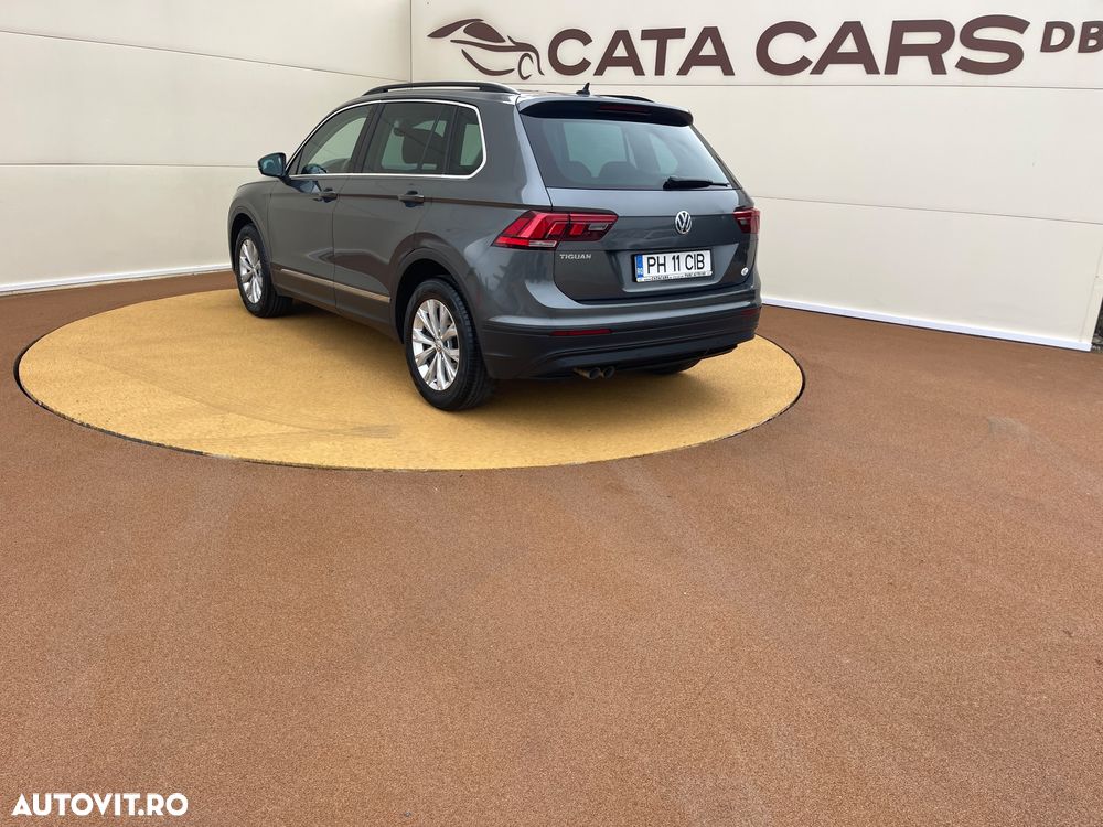 Volkswagen Tiguan 2.0 TDI DPF DSG Comfortline - 11