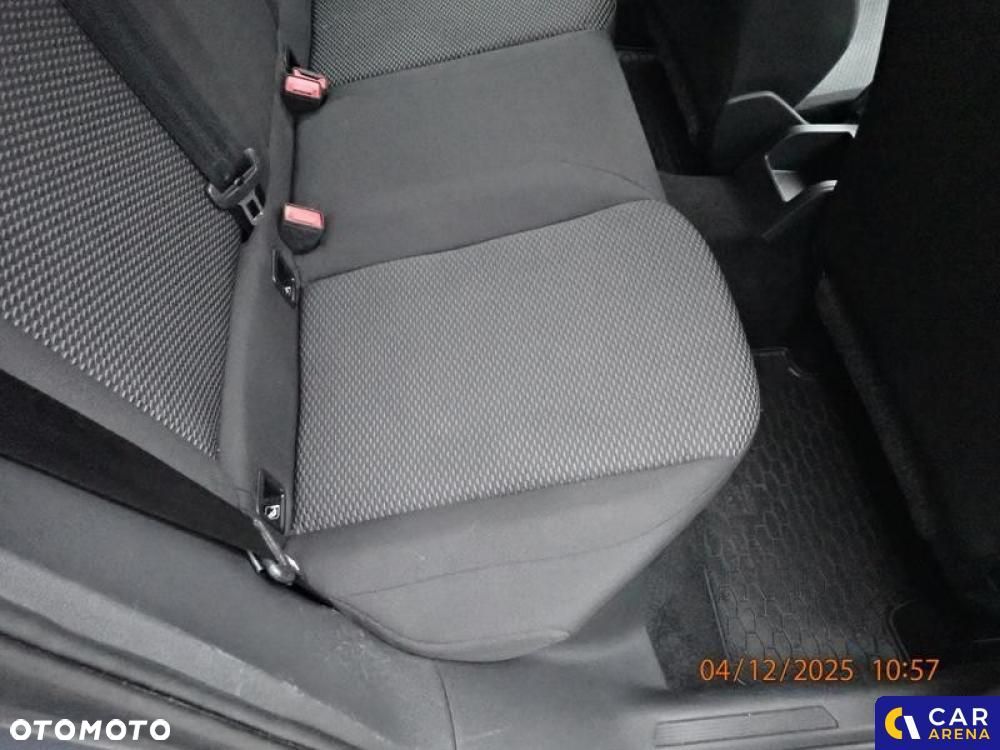 Volkswagen Polo - 19