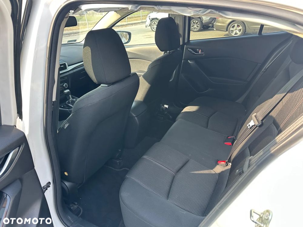 Mazda 3 - 10