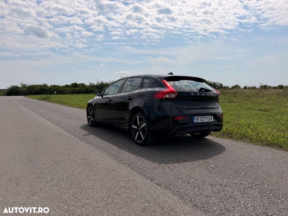 Volvo V40 D2 Momentum - 5