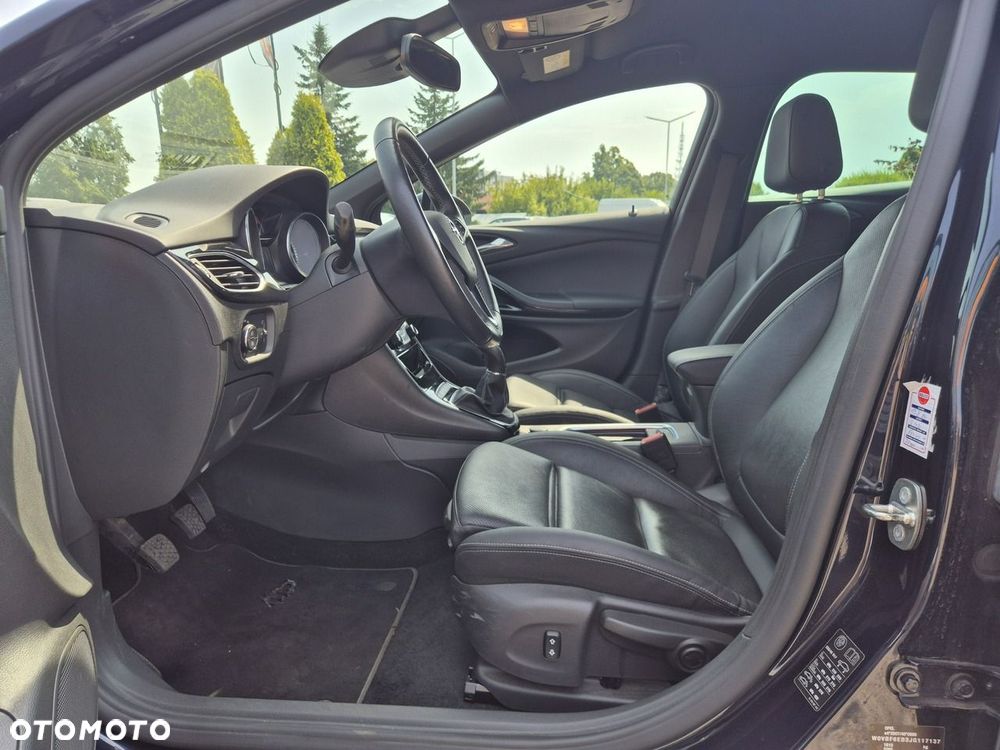 Opel Astra 1.4 T GPF Dynamic S&S - 10
