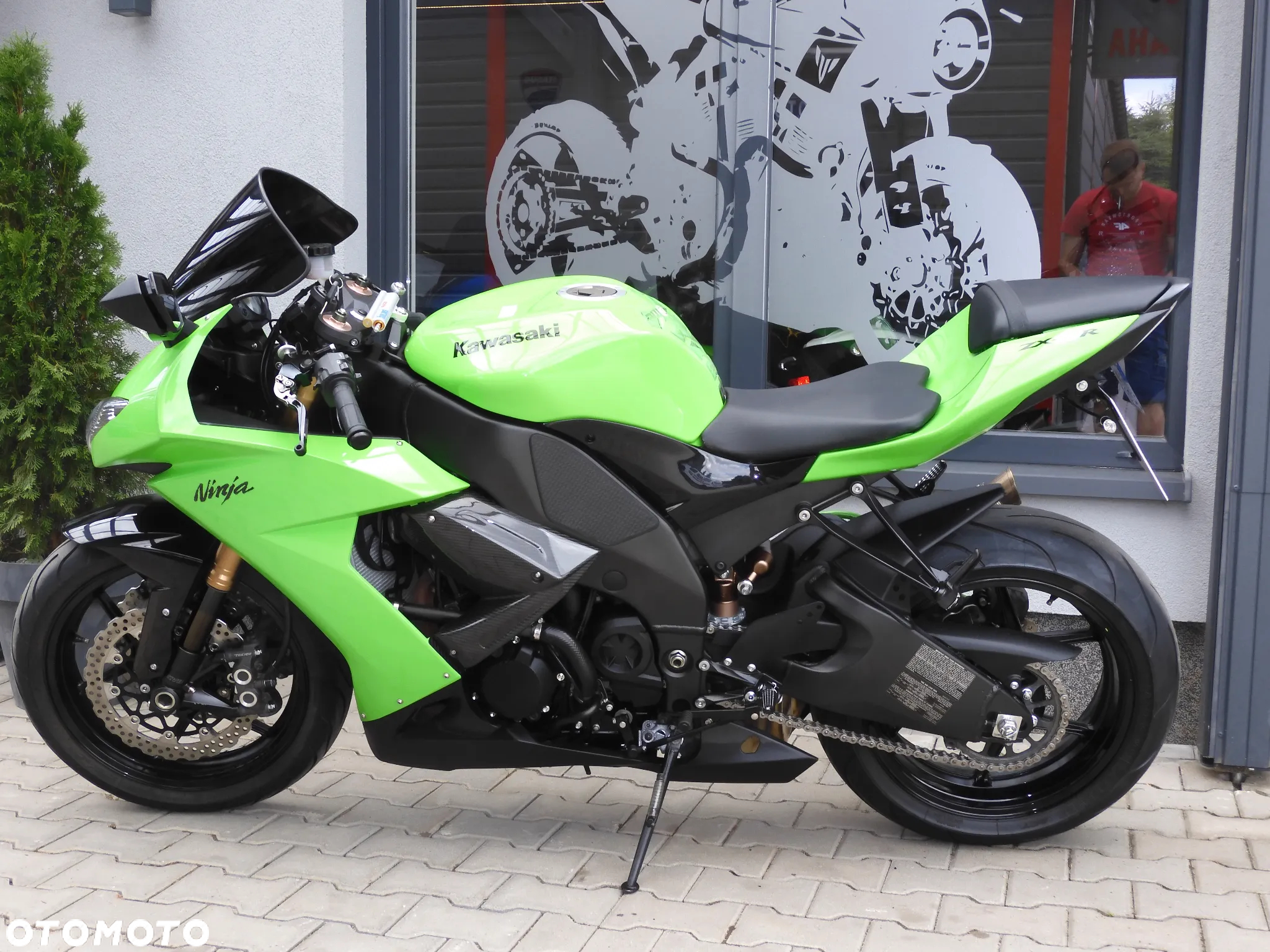 Kawasaki Ninja - 32