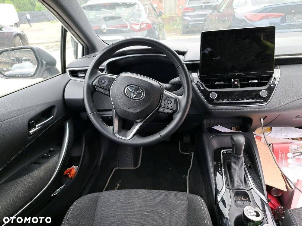 Toyota Corolla - 8