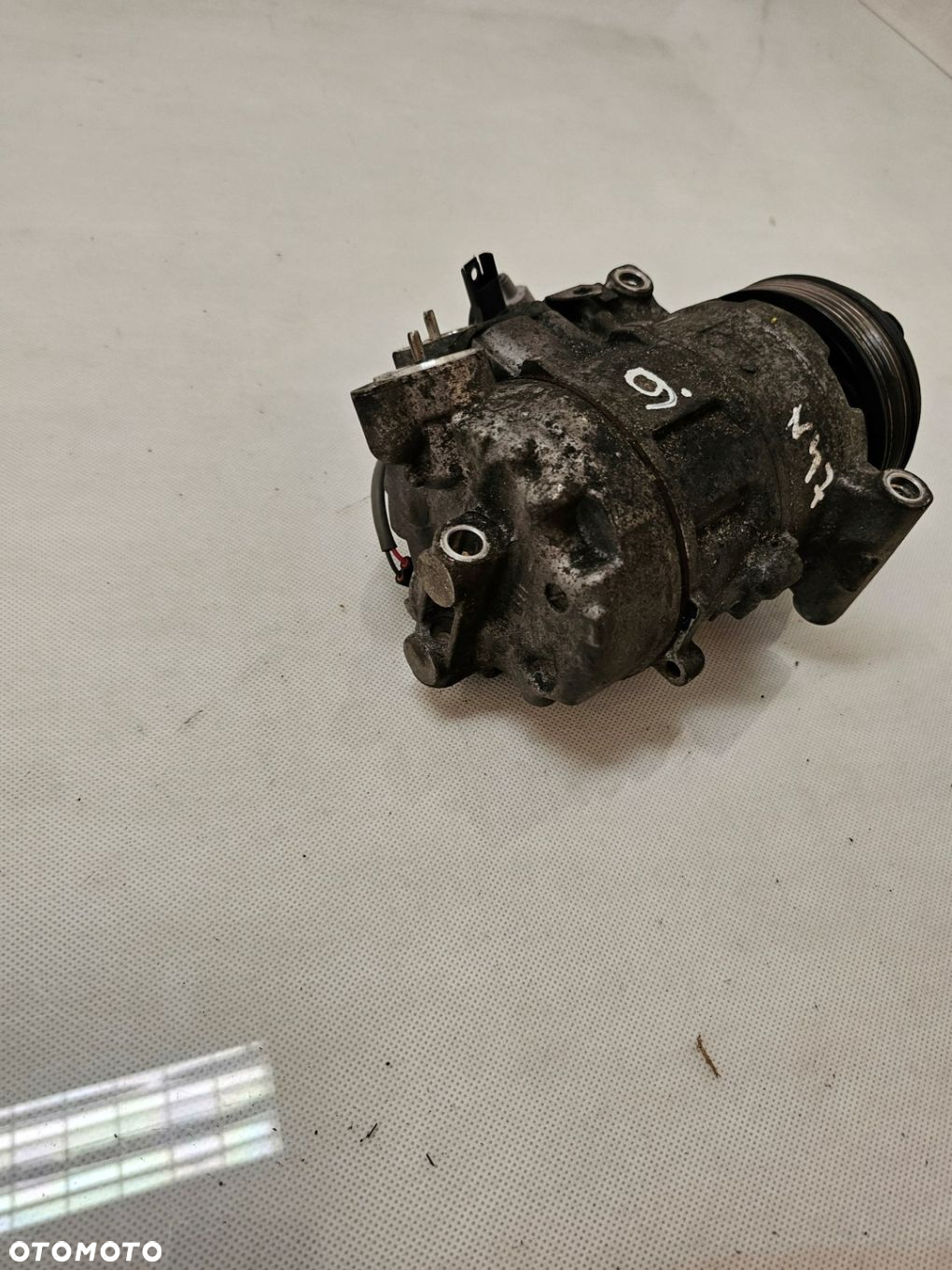 2008 BMW E87 22527010 SPRĘŻARKA KLIMATYZACJI - 8