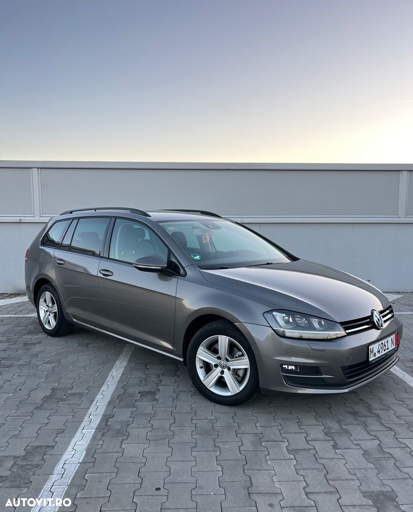 Volkswagen Golf - 3