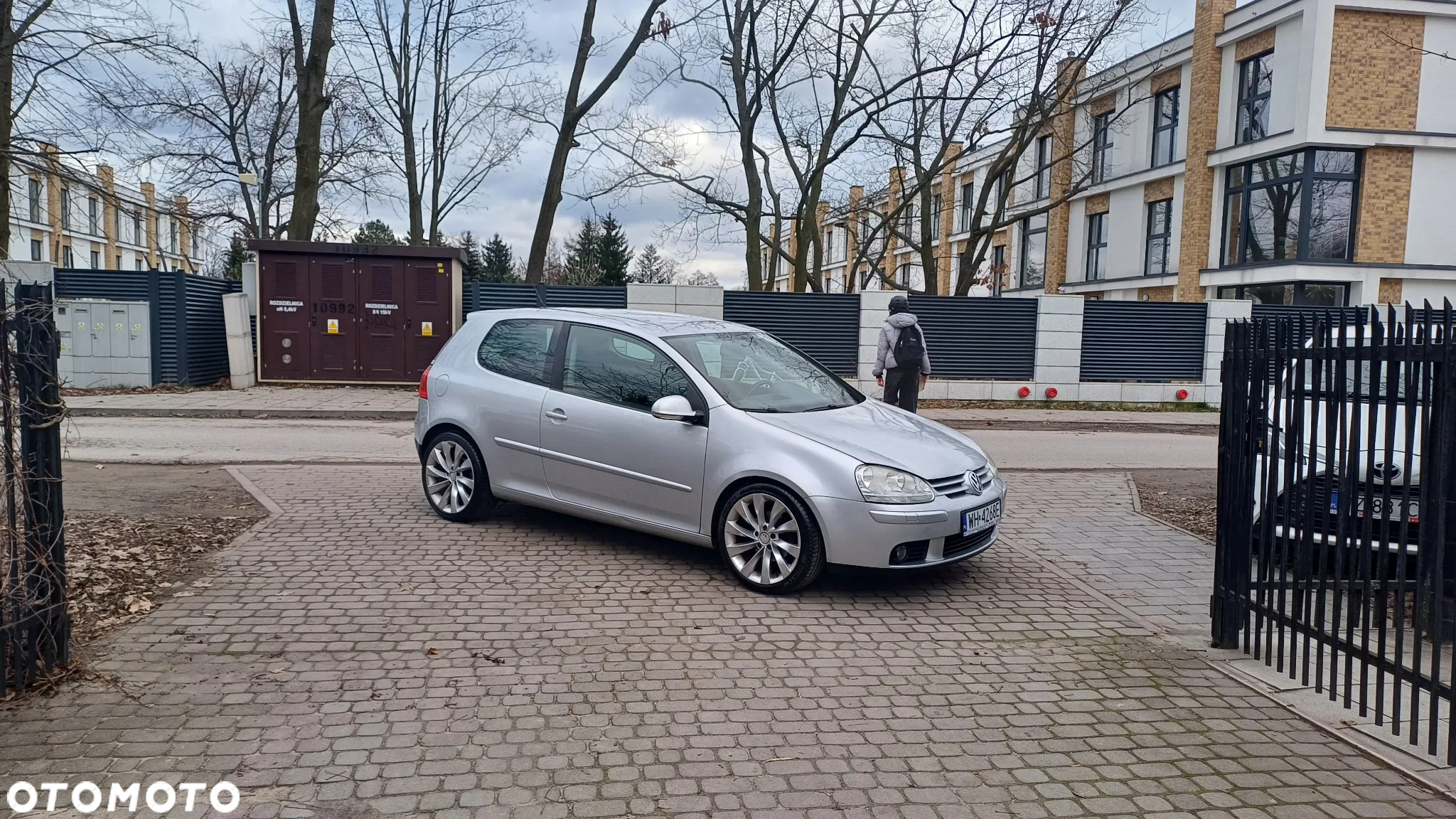 Volkswagen Golf - 9