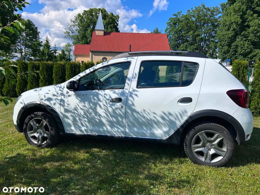 Dacia Sandero Stepway - 1