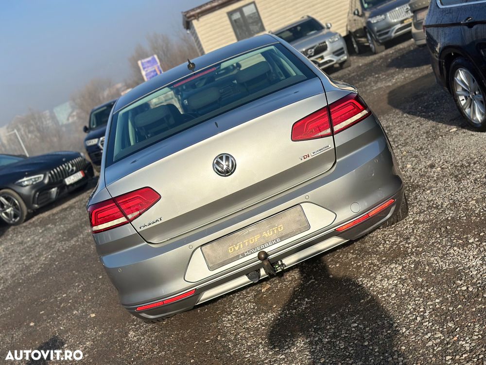 Volkswagen Passat - 25