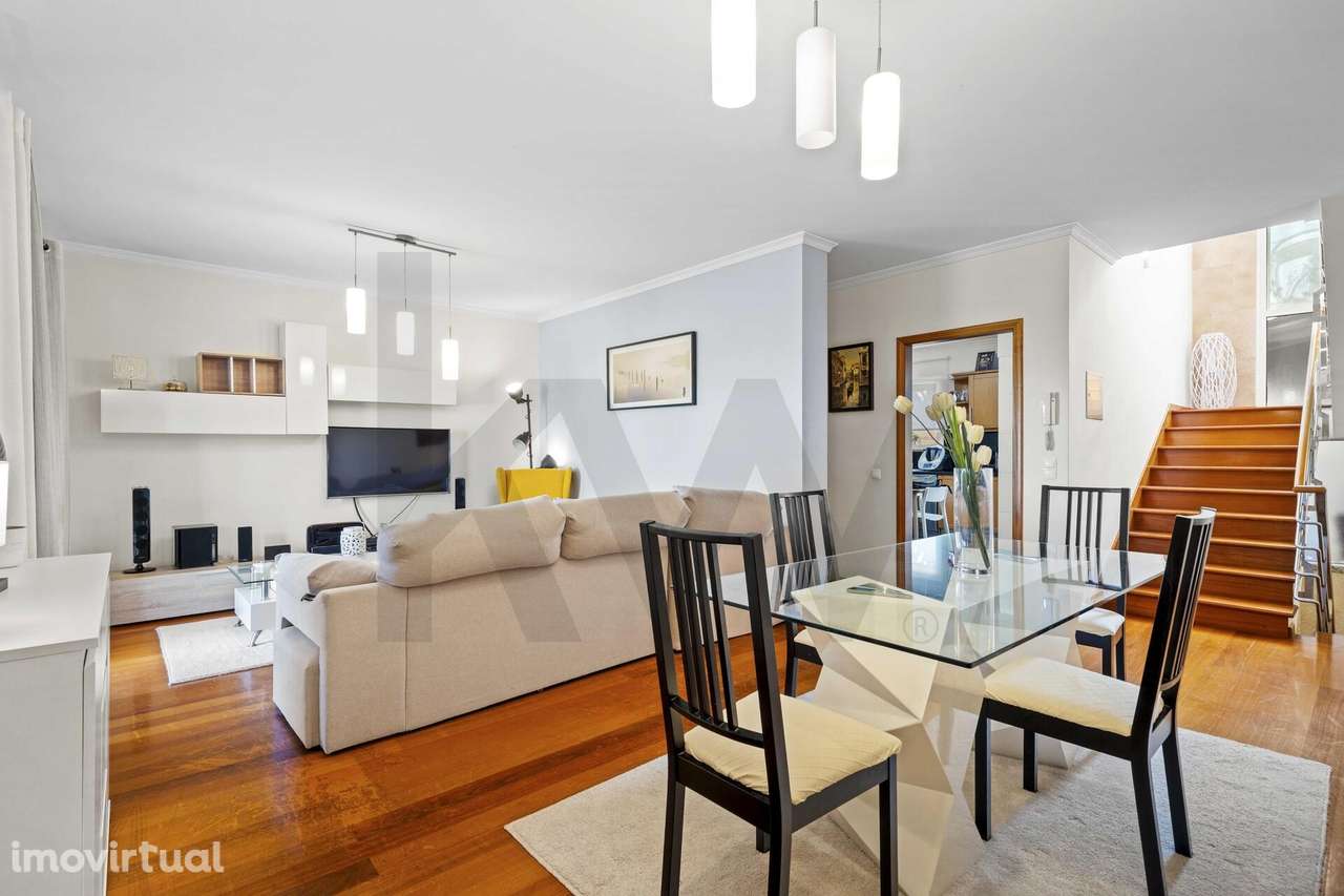 Moradia T3 moderna no Caniço com vista mar incrível - Grande imagem: 2/39