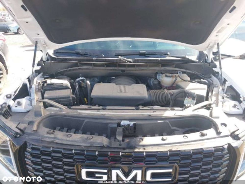 GMC Yukon - 12