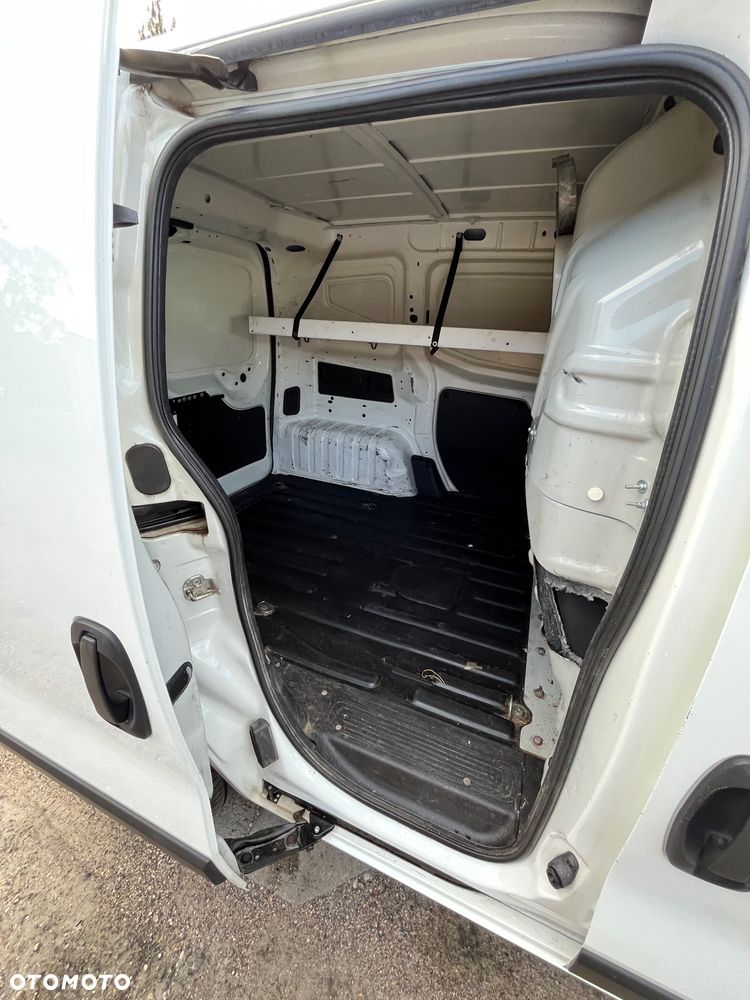 Fiat Fiorino - 21