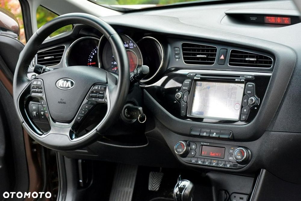 Kia Ceed 1.6 GDI Platinum Edition - 21