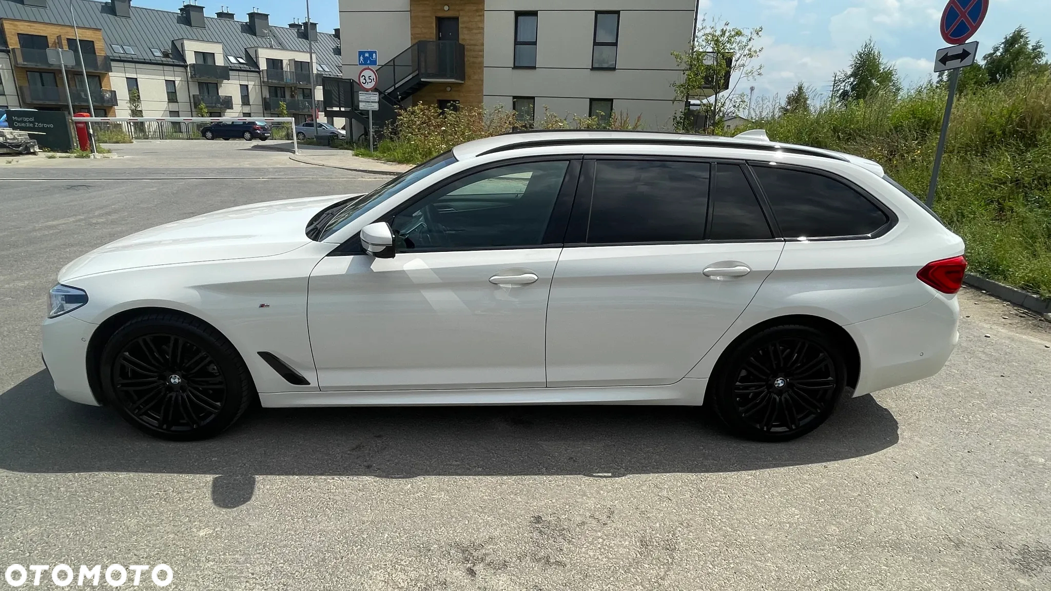 BMW Seria 5 520d M Sport - 5