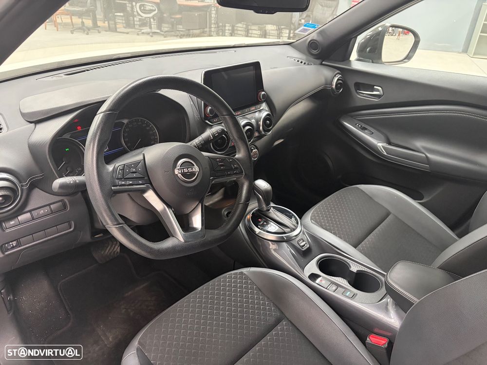 Nissan Juke 1.6 Hybrid N-Connecta Two Tone - 7
