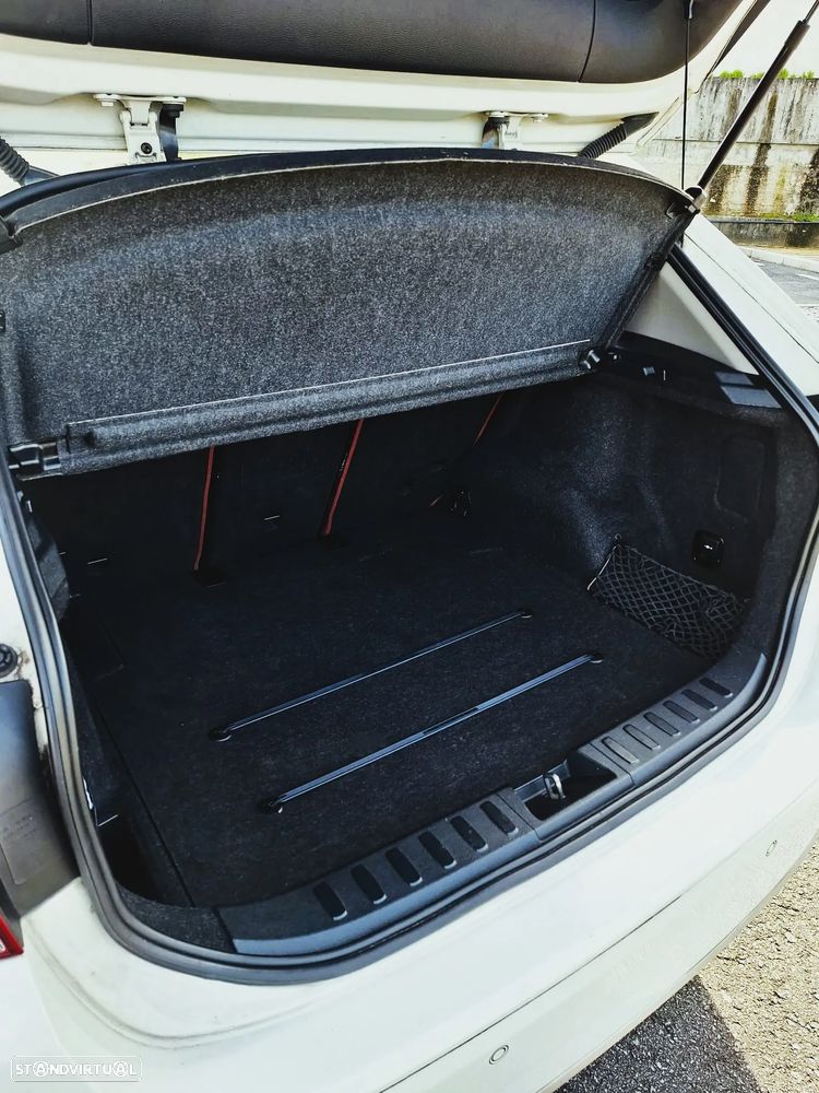 BMW X1 20 d sDrive - 14