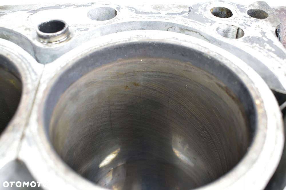 Blok Silnika VOLVO S40 V50 S60 V60 XC70 V70 S80 2.0 D3 D5204T5 D5204T2 - 6