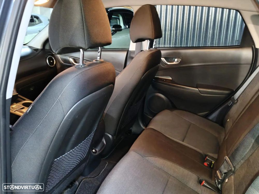 Hyundai Kauai 64 kWh Premium - 23