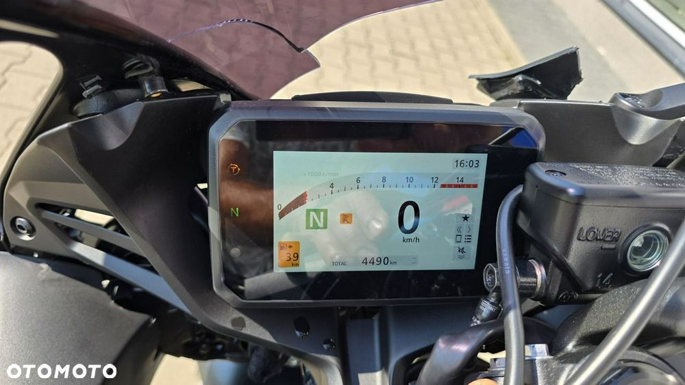 Honda CBR - 12