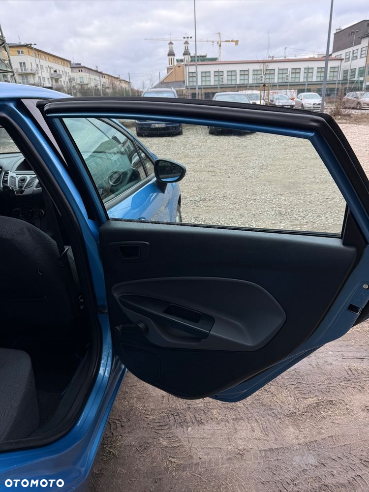 Ford Fiesta 1.25 Ambiente - 12