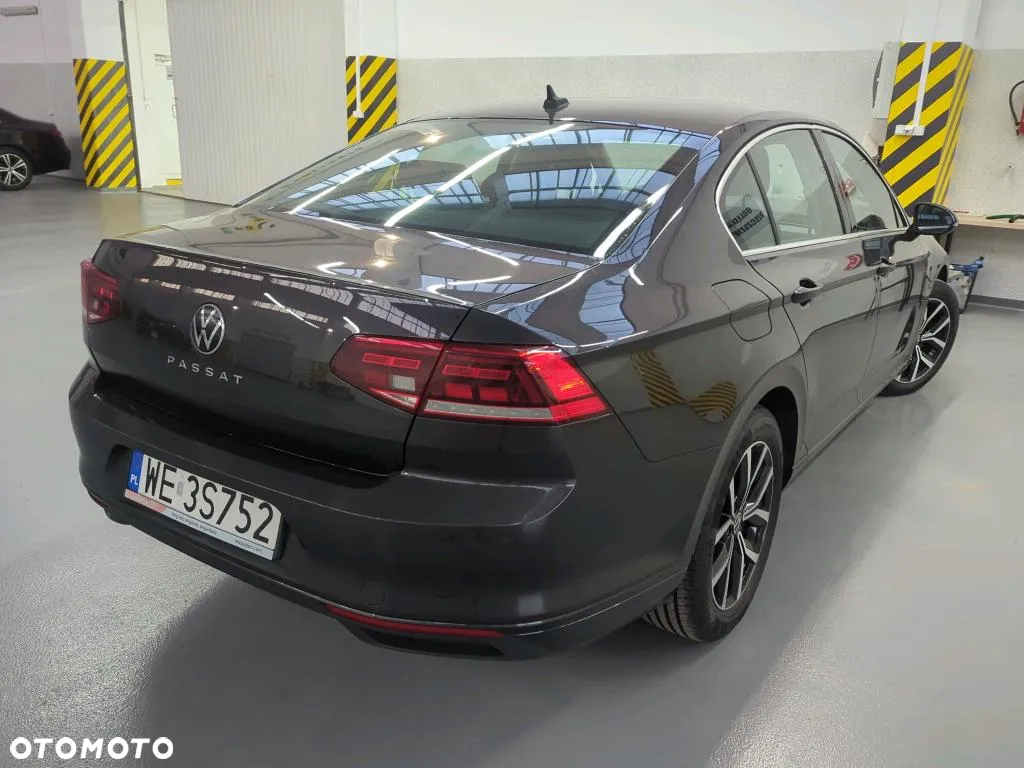 Volkswagen Passat 2.0 TSI Business DSG - 4