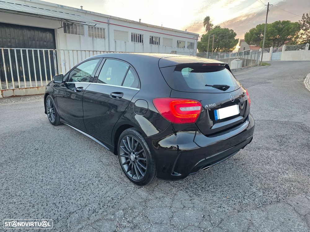Mercedes-Benz A 180 d AMG Line - 11