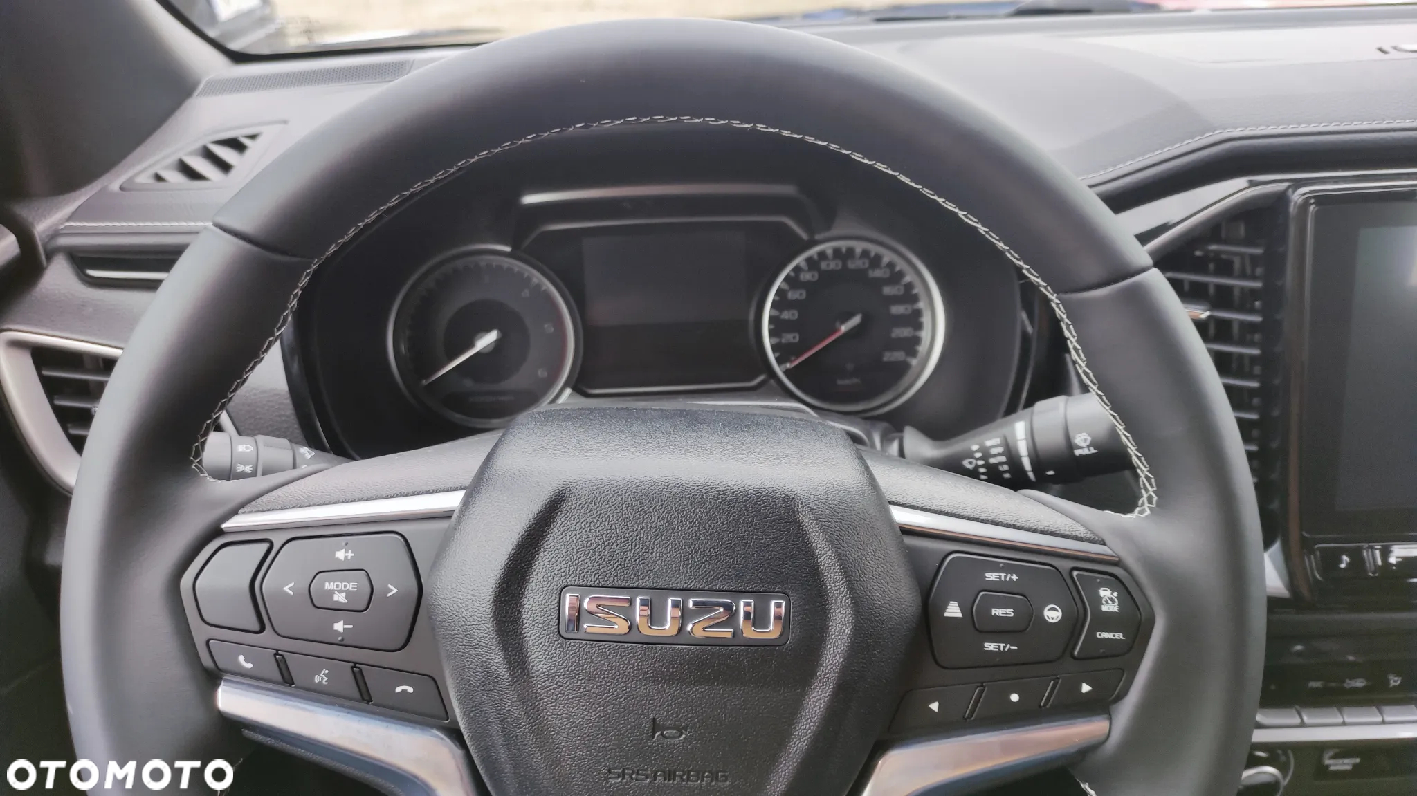 Isuzu D-Max 1.9 EC LSE - 13