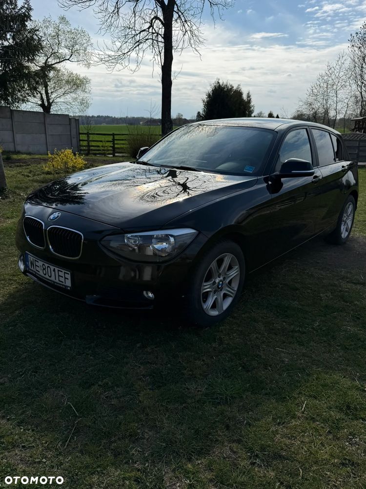 BMW Seria 1 116i - 8