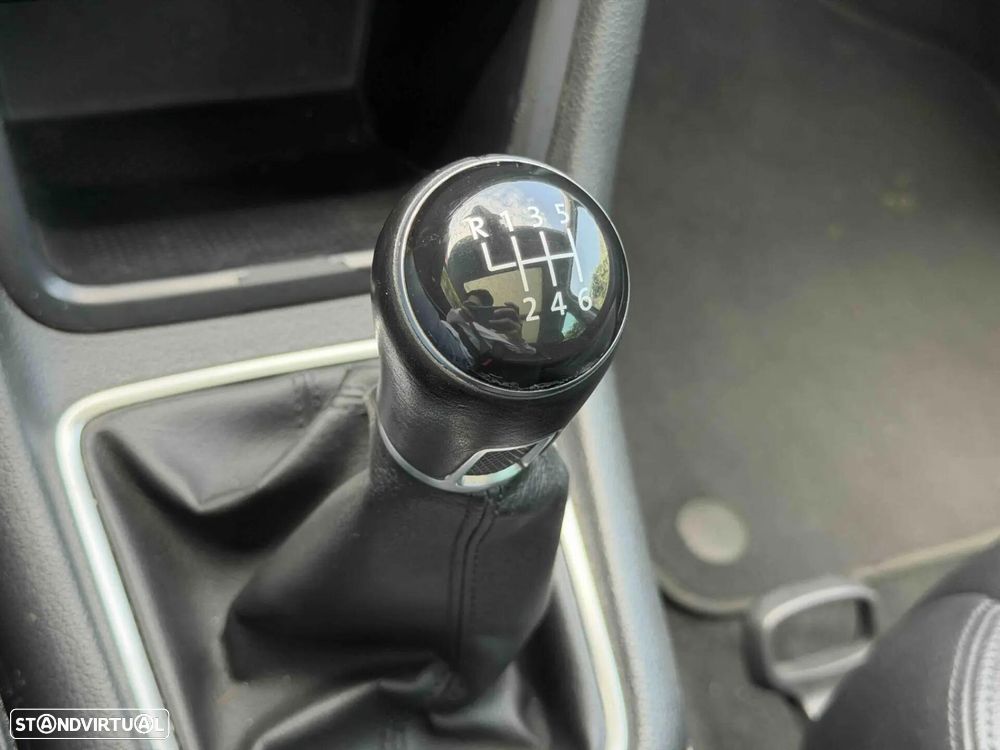 VW Sharan 2.0 TDI Blue Highline - 48