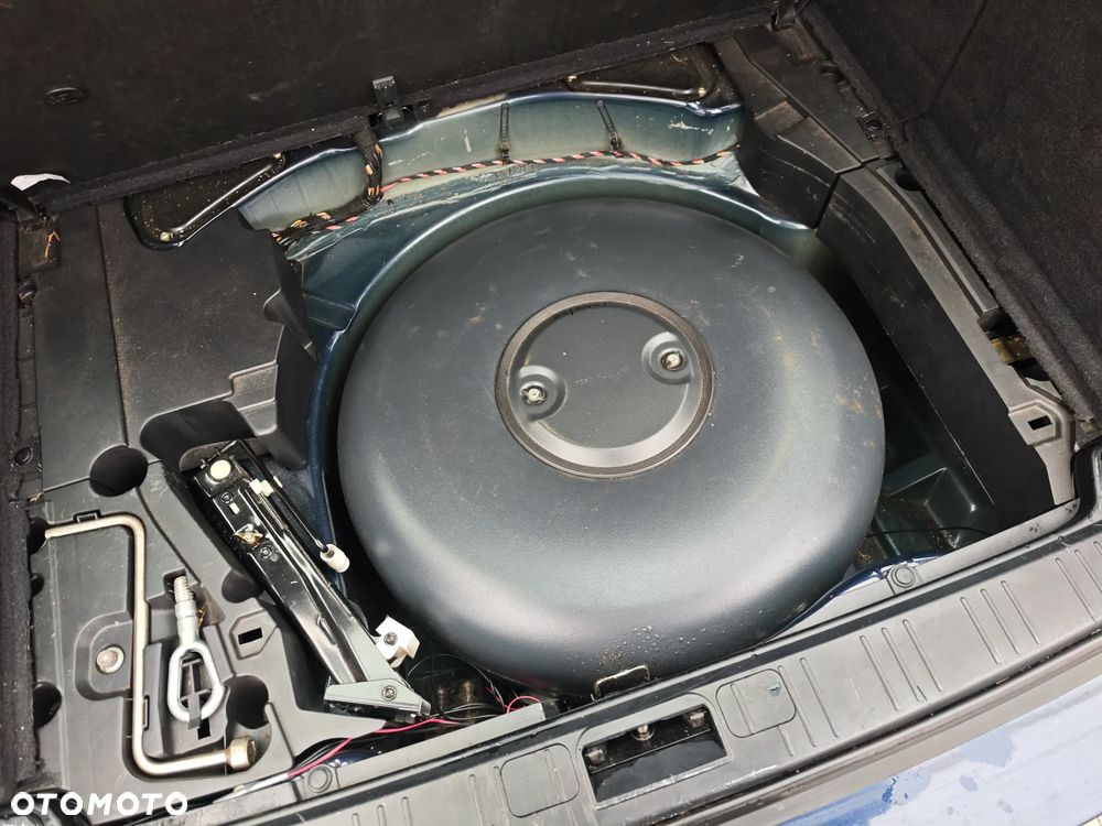 BMW Seria 5 - 34