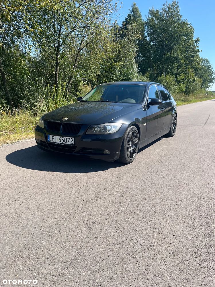BMW Seria 3 325i - 2